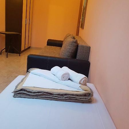 בודווה Apartment Danijela מראה חיצוני תמונה